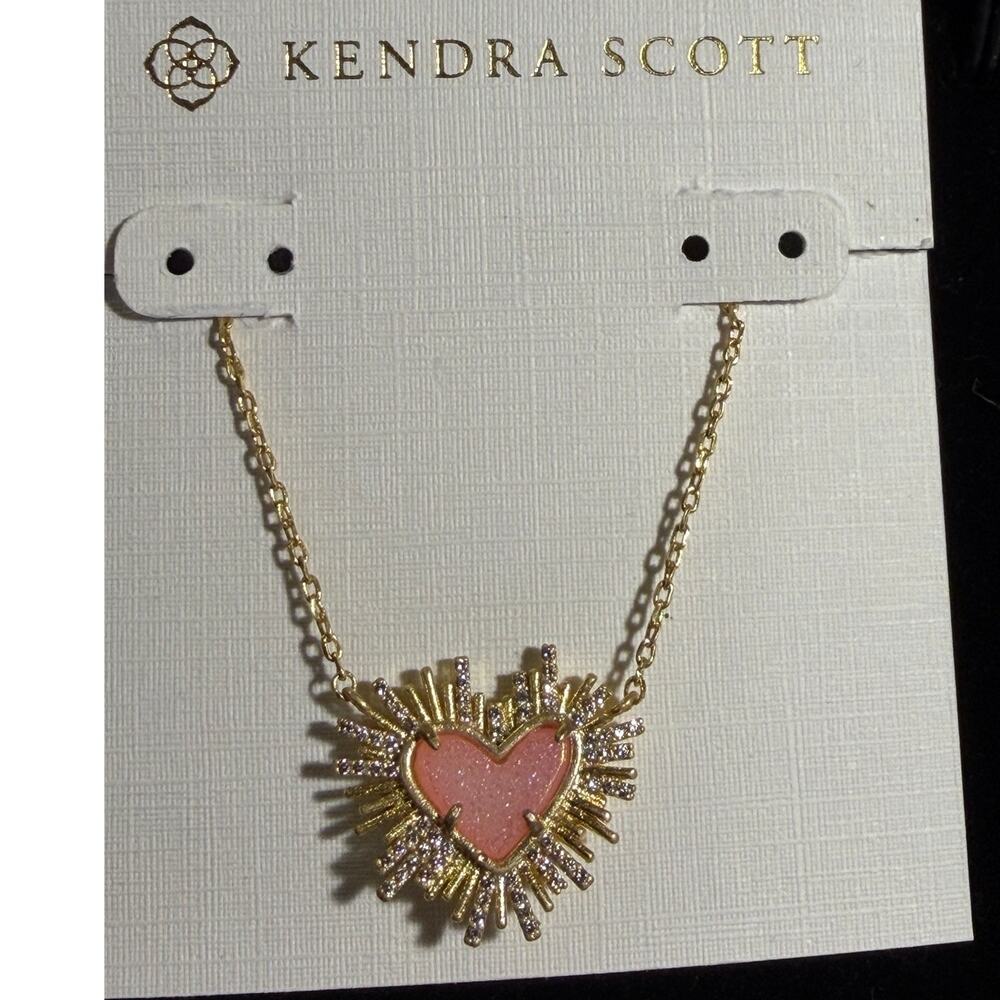 Kendra Scott x Dolly Parton Ari Heart Gold Necklace Light Pink Drusy New on Card
